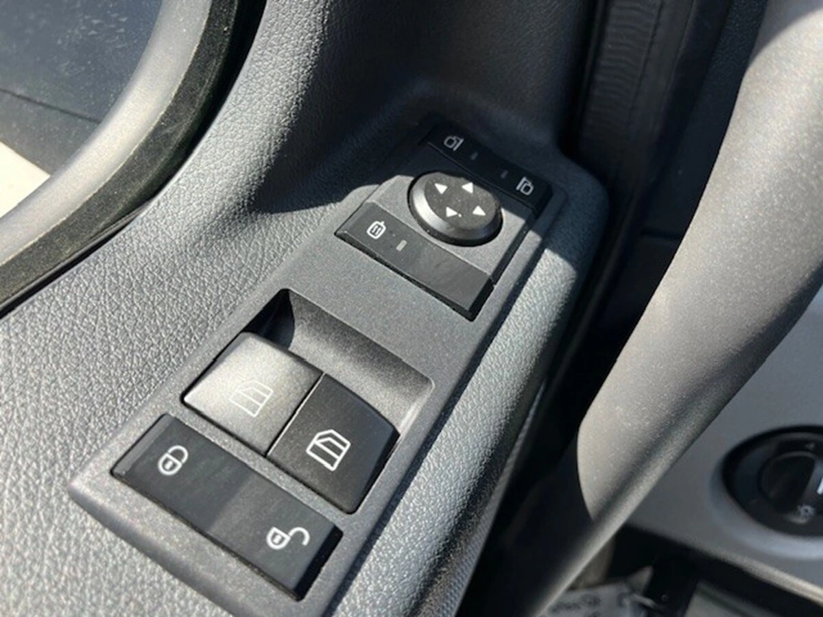 2027 Freightliner - image 10