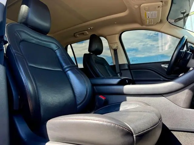 2022 Lincoln Aviator Reserve photo 13