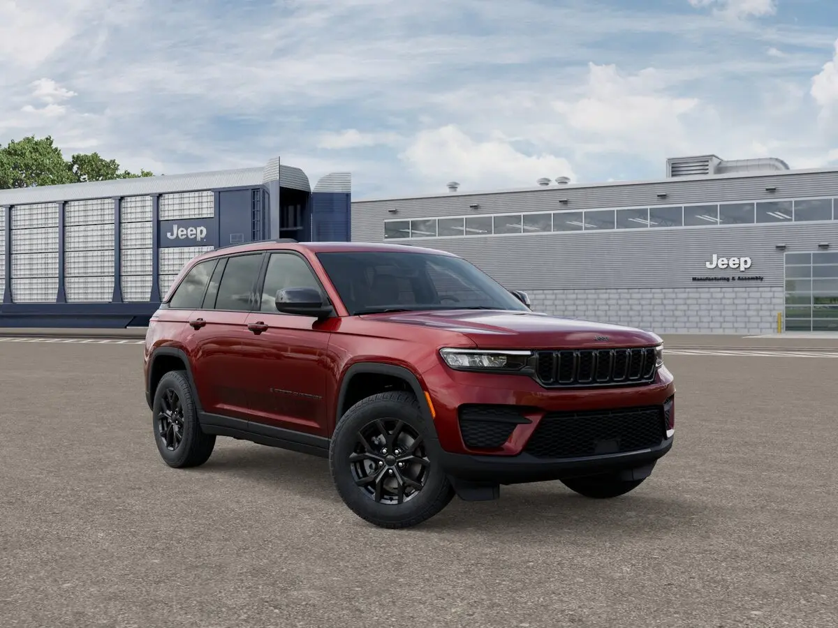 2025 Jeep Grand Cherokee Altitude X photo 4