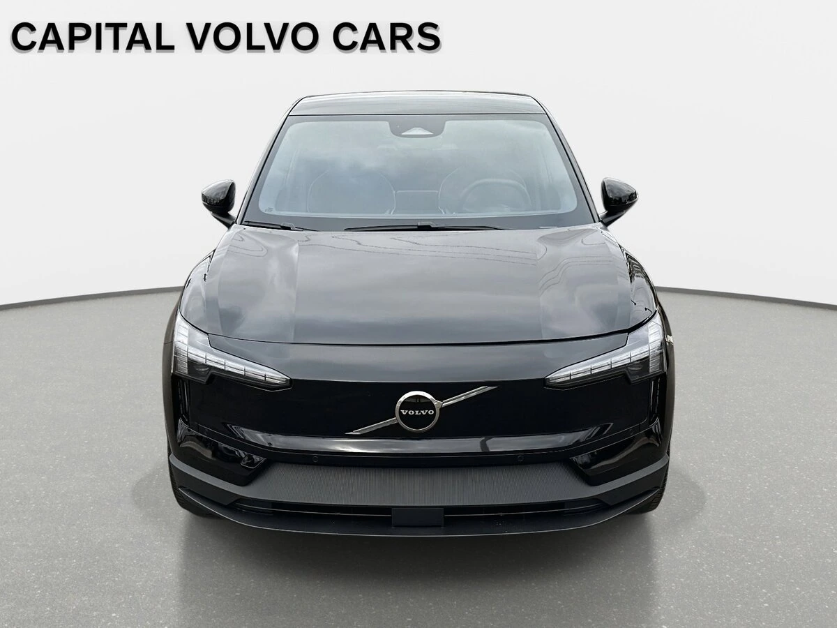 2026 Volvo - image 7