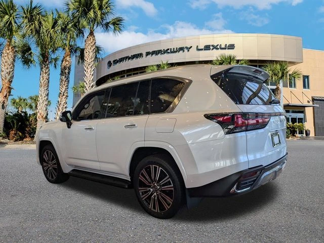 2026 Lexus LX 700h Luxury - Photo 6
