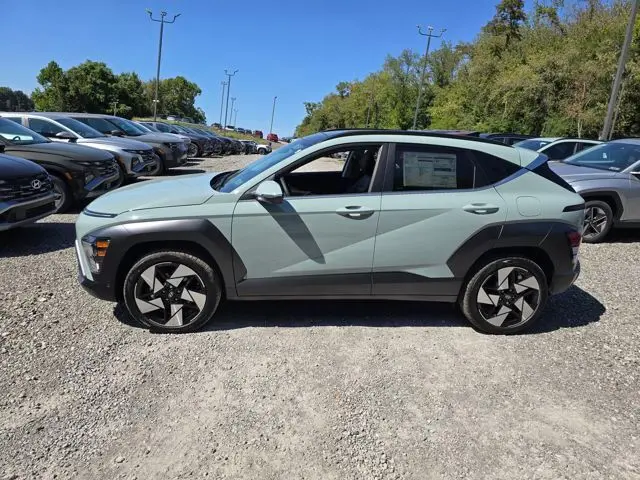 2026 Hyundai Kona Limited photo 2
