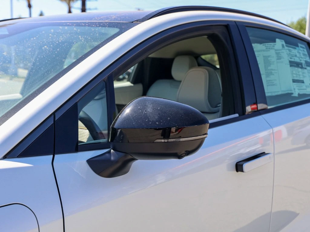 2026 Nissan LEAF Platinum+ - Photo 12