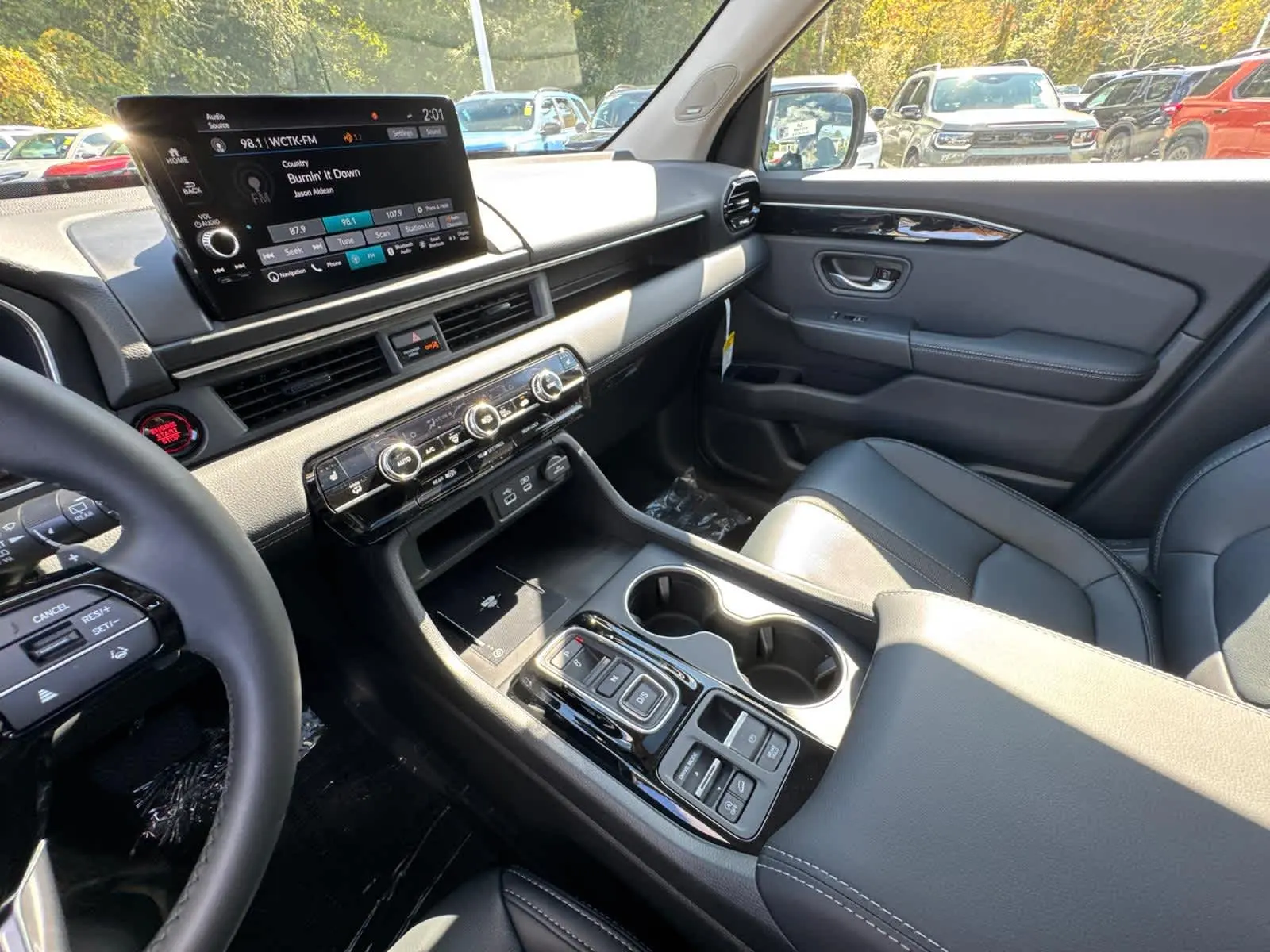 2025 Honda Pilot Touring photo 21