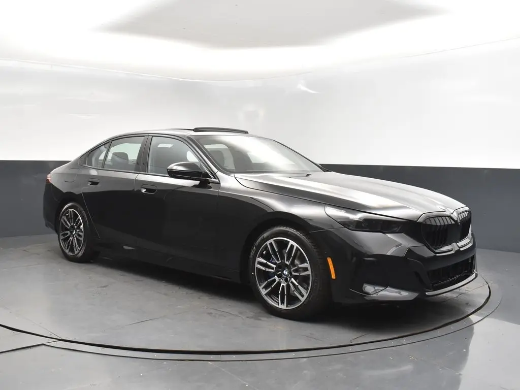 2026 BMW 5 Series 530i's photo