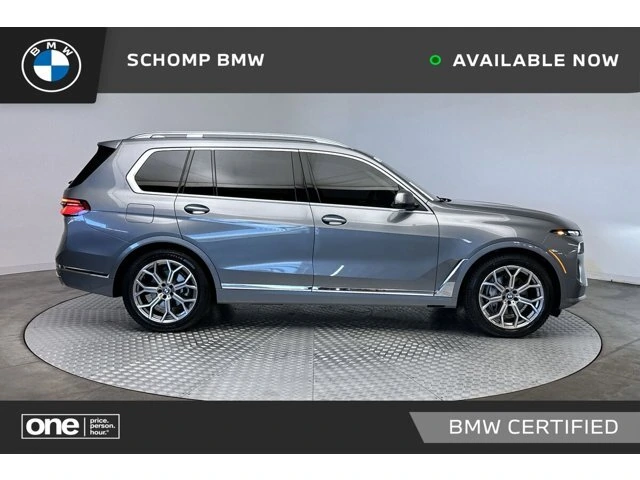 2023 BMW X7