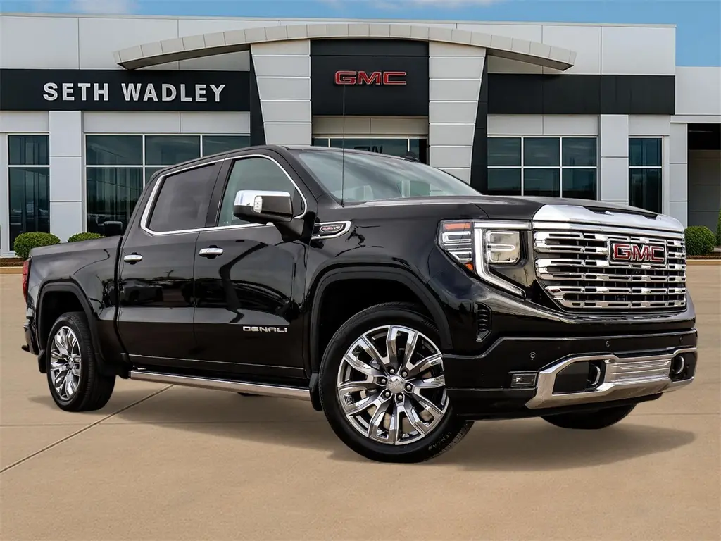 2025 GMC Sierra 1500 Denali's photo