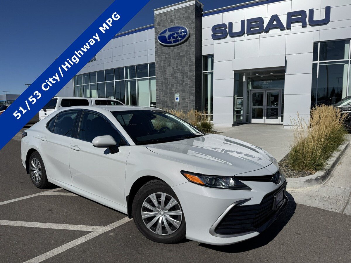2022 Toyota Camry Hybrid LE CVT