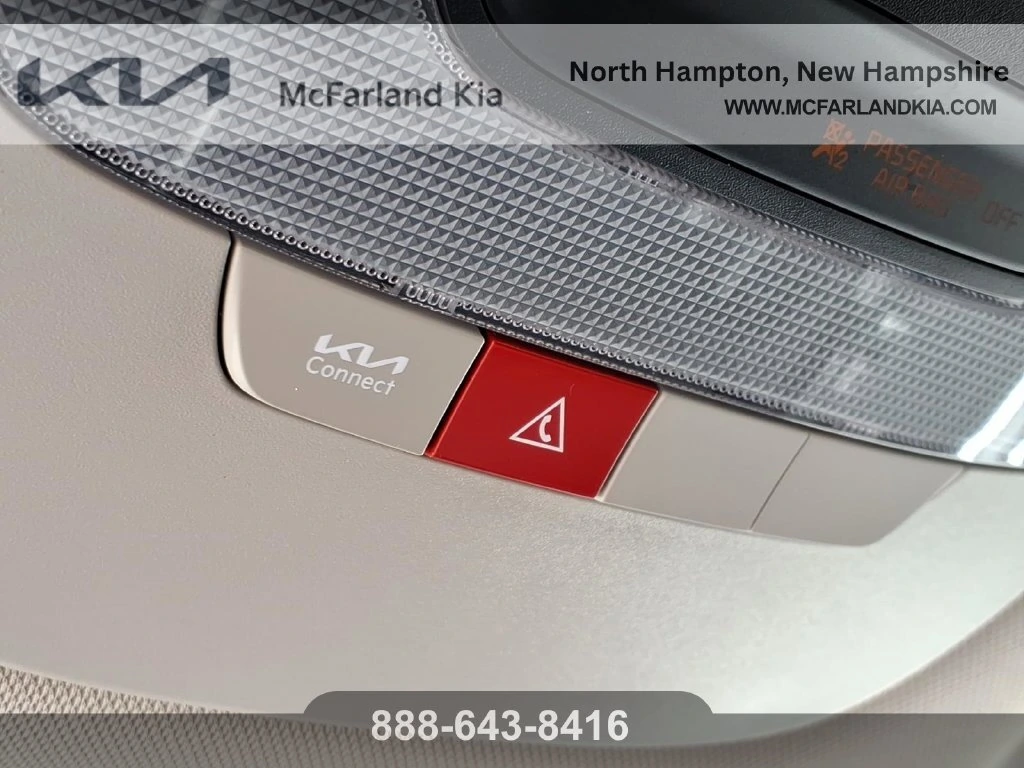 2025 Kia K5 LXS - Photo 29