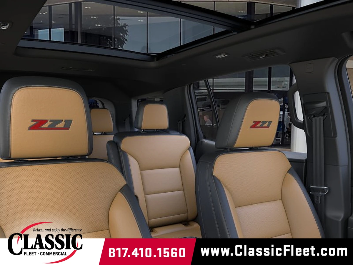 2027 Chevrolet Traverse Z71 - Photo 24