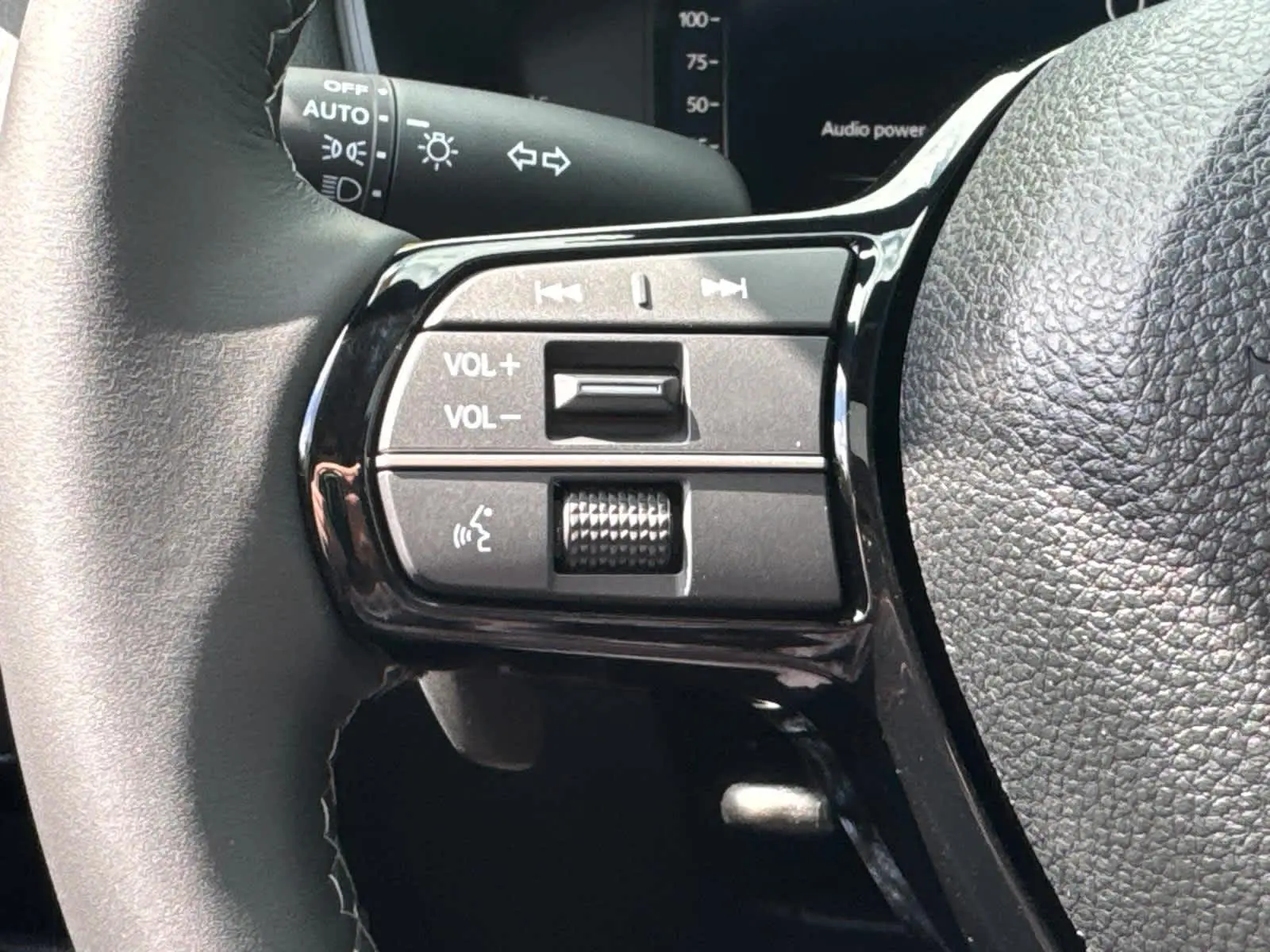 2026 Honda Civic Hybrid Sport Touring photo 21