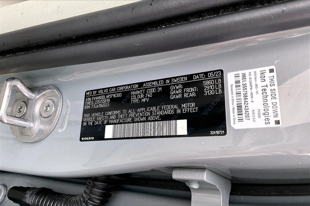 2024 Volvo - image 19