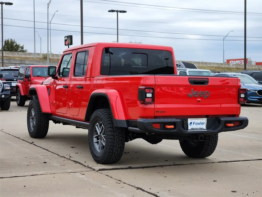 2026 Jeep Gladiator Mojave photo 3