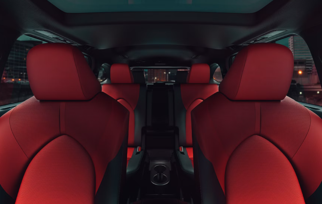 Interior leather 3rd row seating in the 2025 Toyota Highlander.