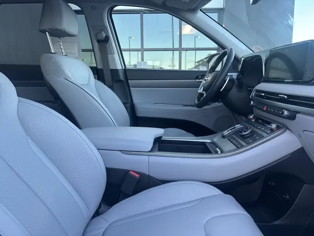2024 Hyundai Palisade SEL photo 8