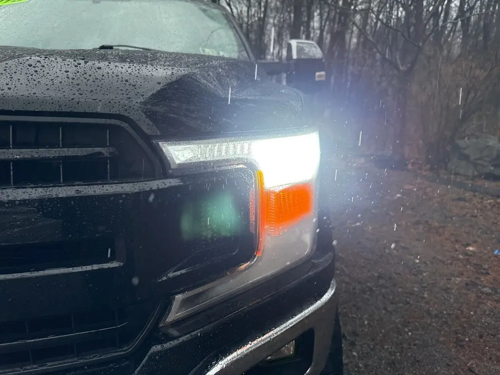 2018 Ford F-150 XLT photo 3