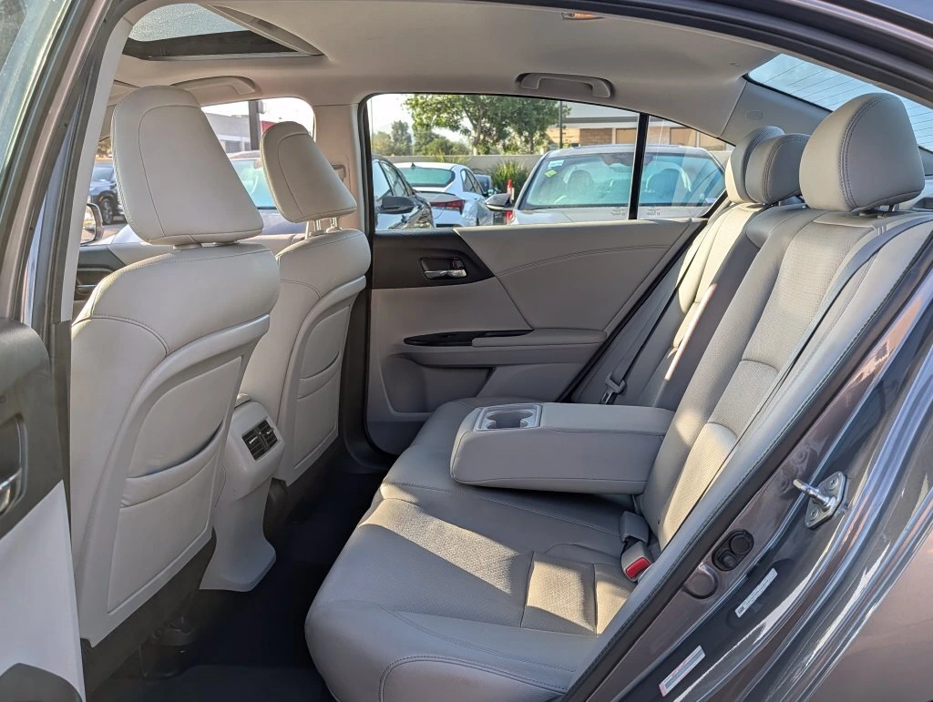 2013 Honda Accord EX-L - Photo 11