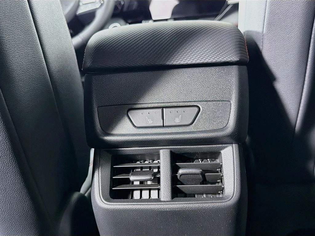 2027 Chevrolet Equinox RS - Photo 25