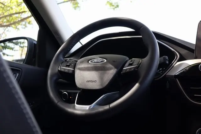2022 Ford Escape SE photo 37