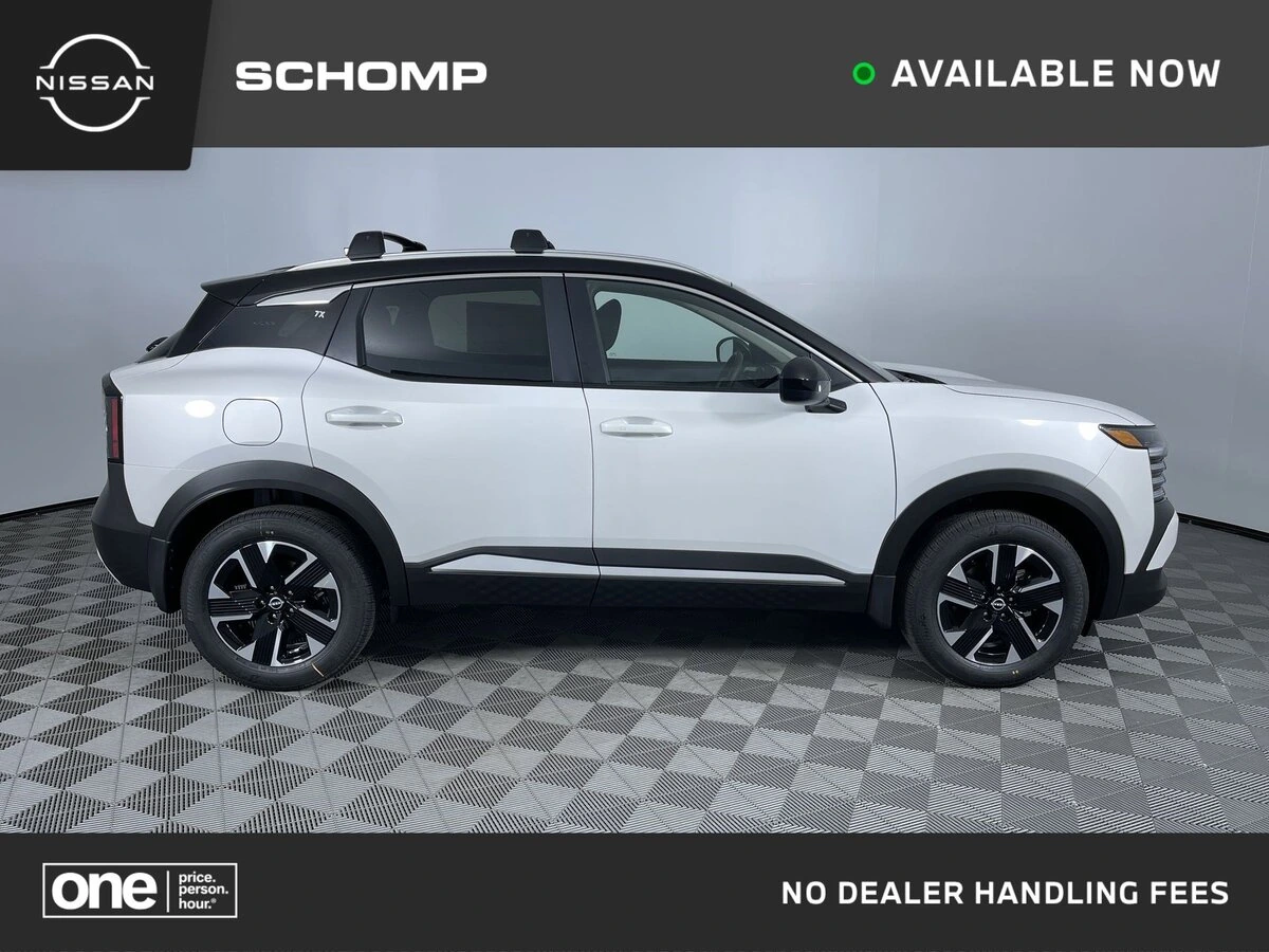 2026 Nissan Kicks 2.0 SV AWD's photo