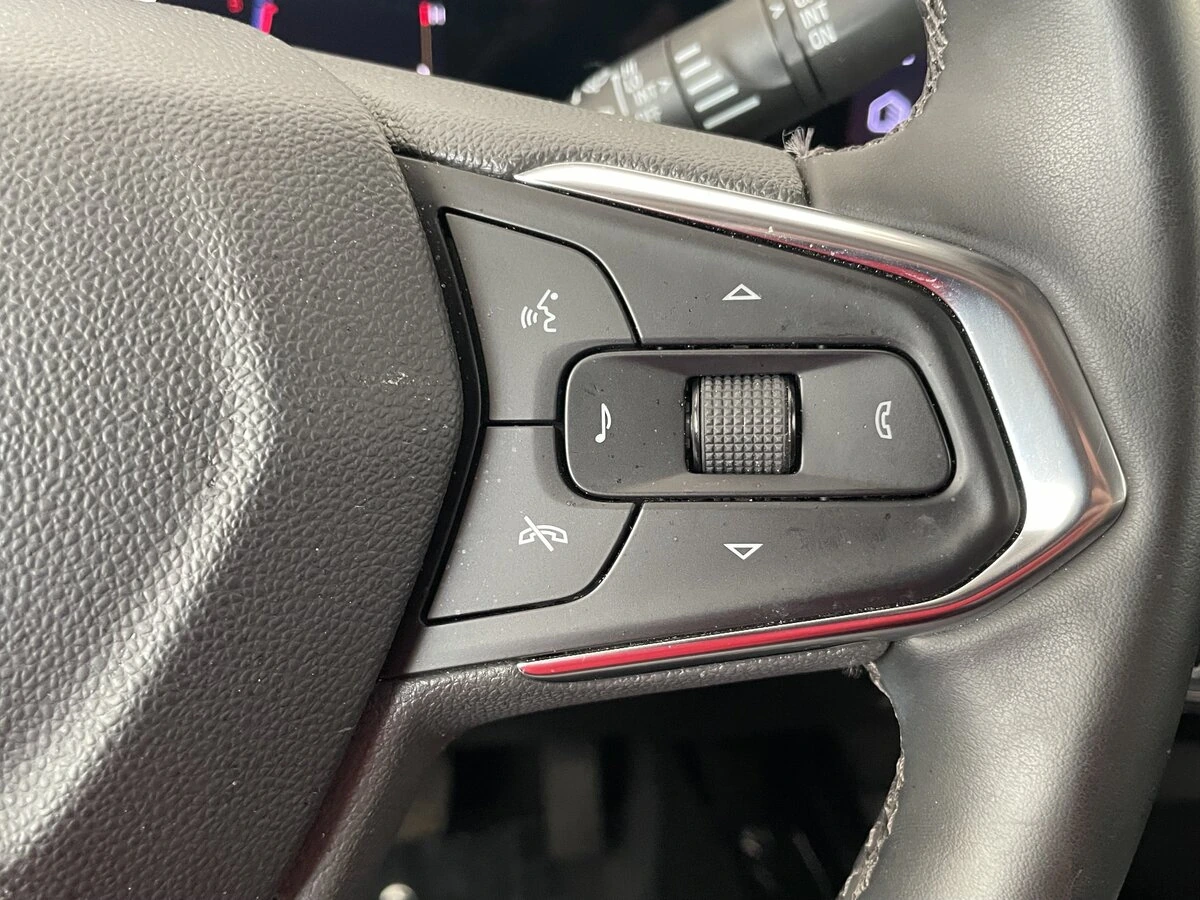 2025 Chevrolet Trax Activ - Photo 31