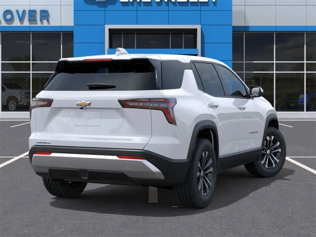 2026 Chevrolet Equinox LT photo 3