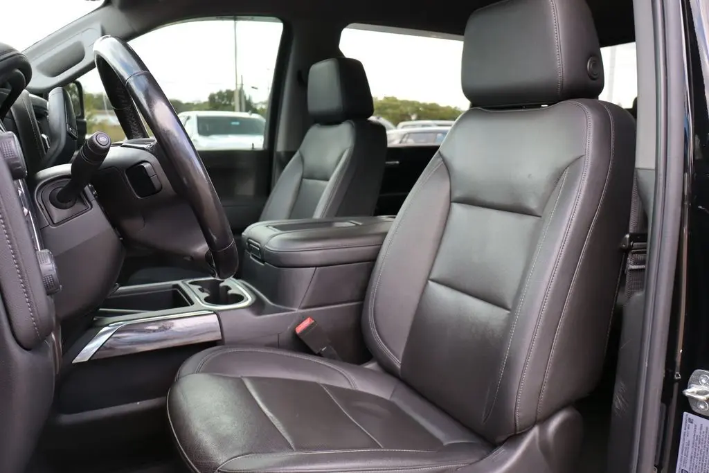 2022 Chevrolet Silverado LTZ photo 15