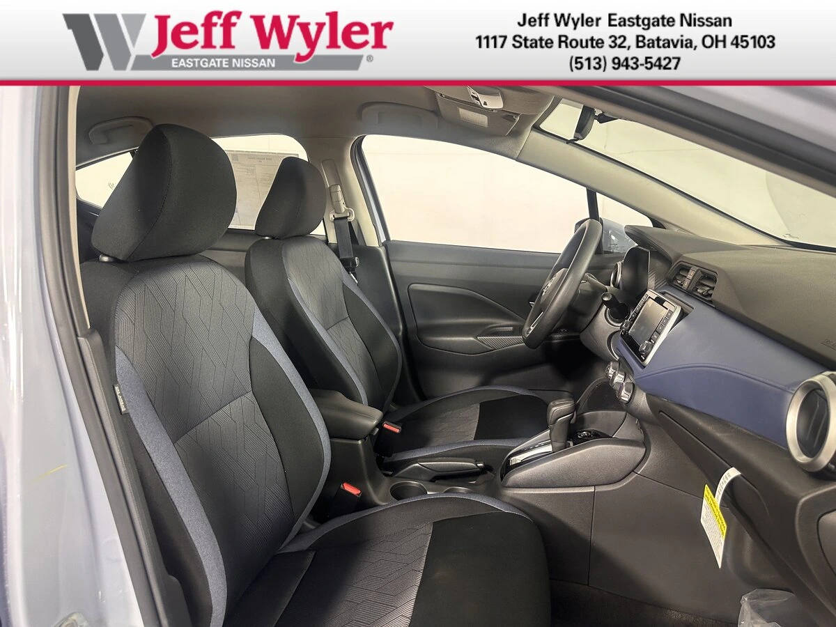 2025 Nissan Versa Sedan SV - Photo 38