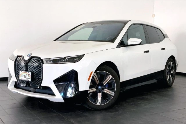 2024 BMW iX