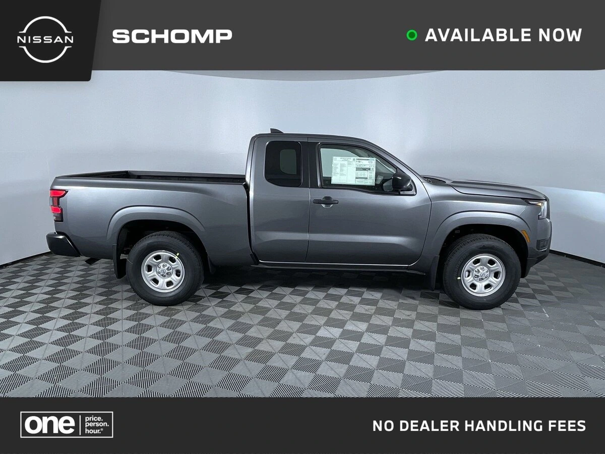 2026 Nissan Frontier S's photo