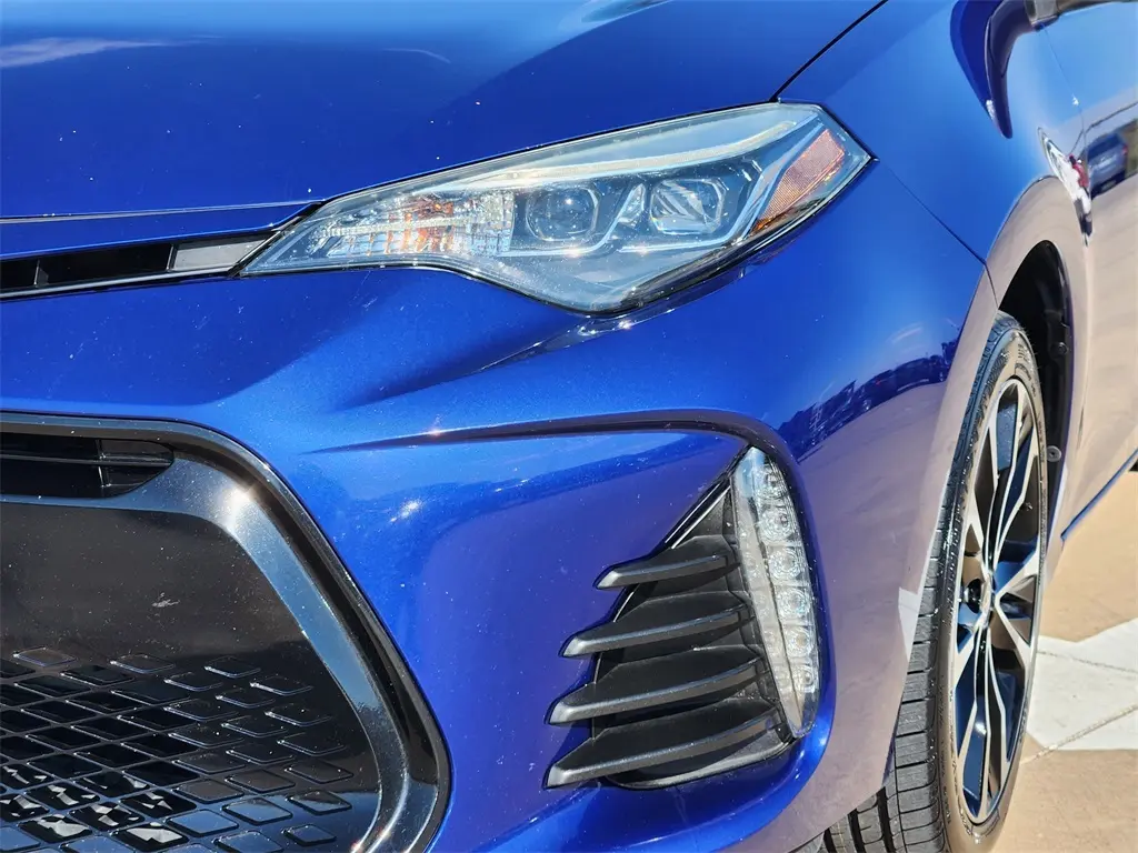 2019 Toyota Corolla L photo 4