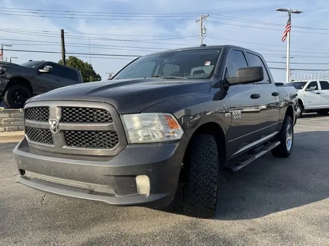 2018 Ram 1500 Express photo 3
