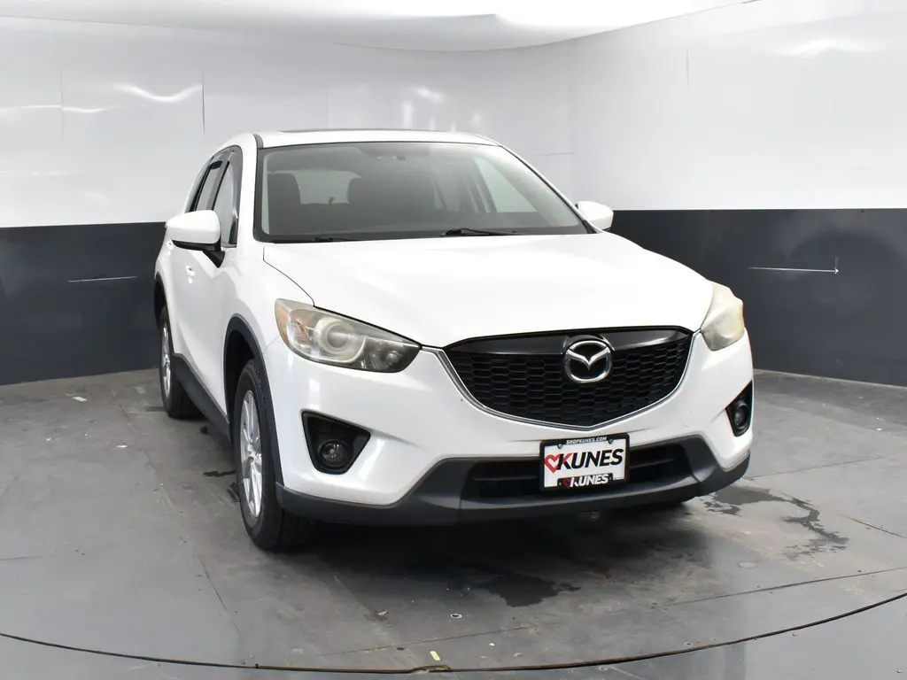2014 Mazda CX-5 Touring photo 2