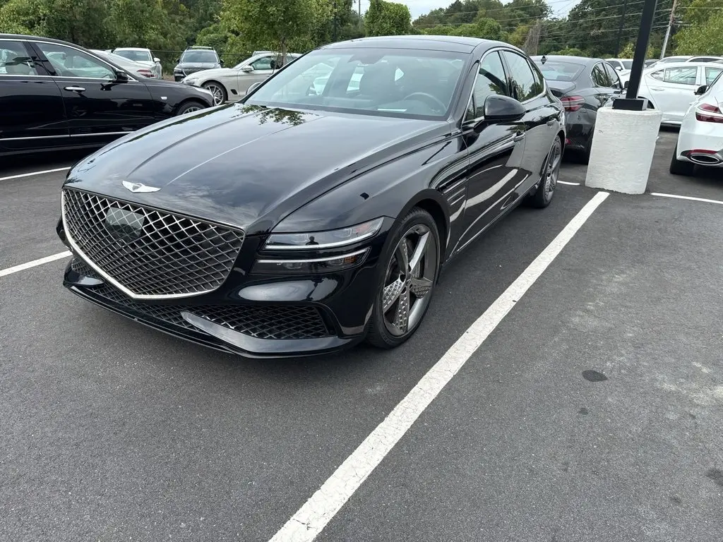 2022 Genesis G80 3.5T AWD Prestige photo 2