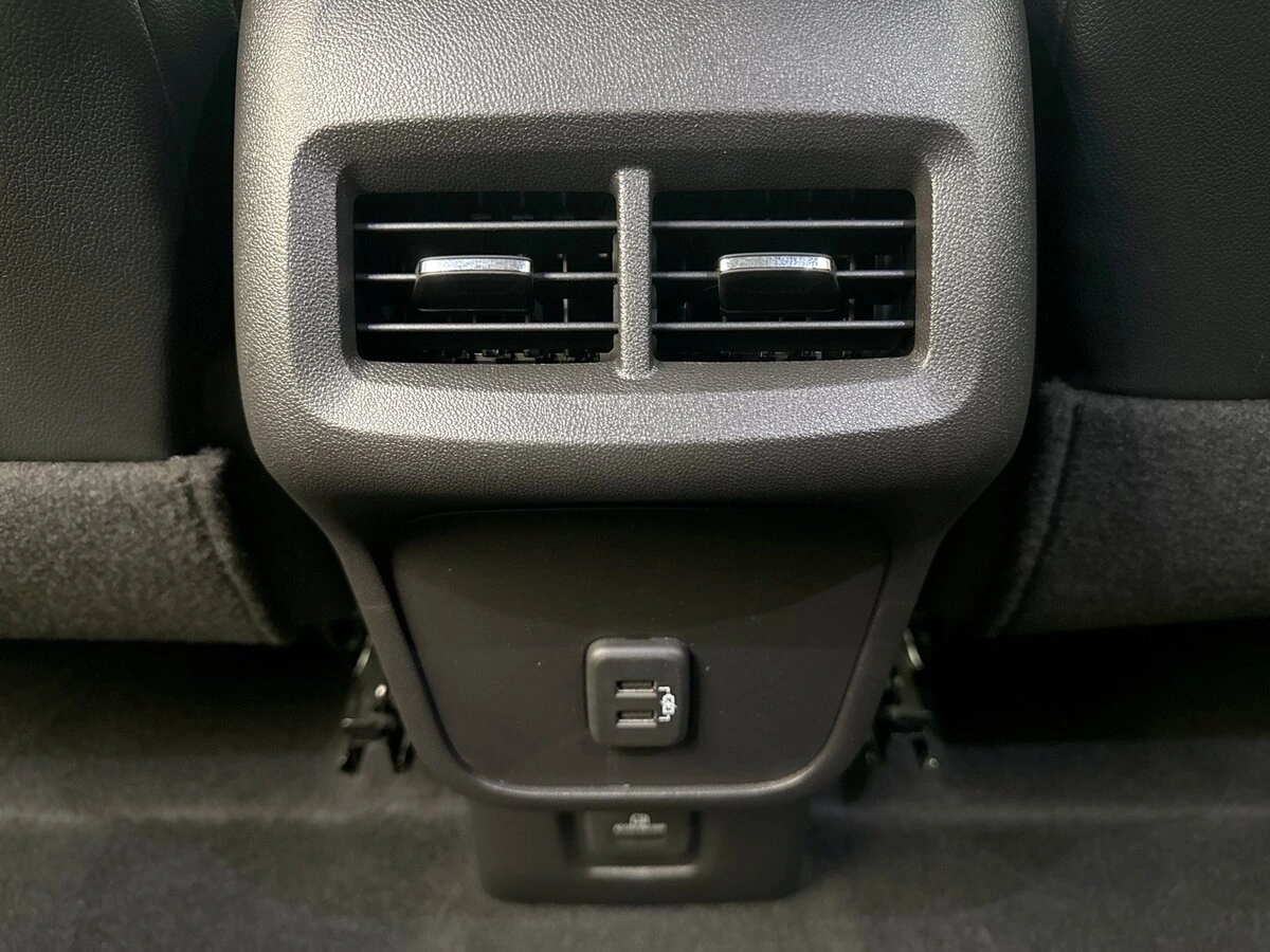 2024 Chevrolet Equinox Premier - Photo 19