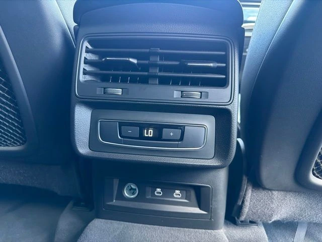 2025 Audi Q7 Premium Plus - Photo 17