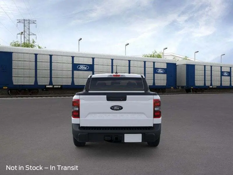2025 Ford Maverick XLT photo 3