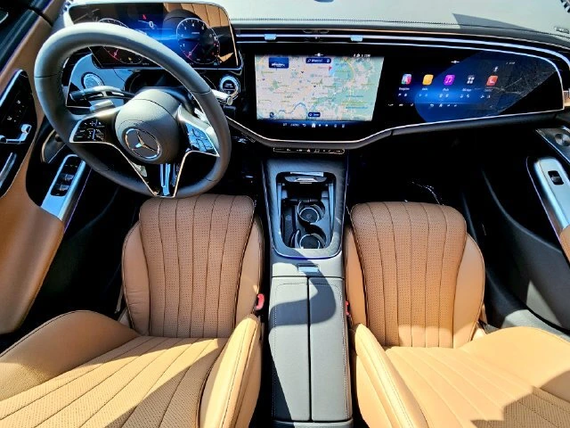2026 Mercedes-Benz E-Class E350 - Photo 24