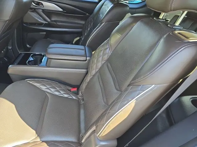 2021 Mazda CX-9 Signature photo 10