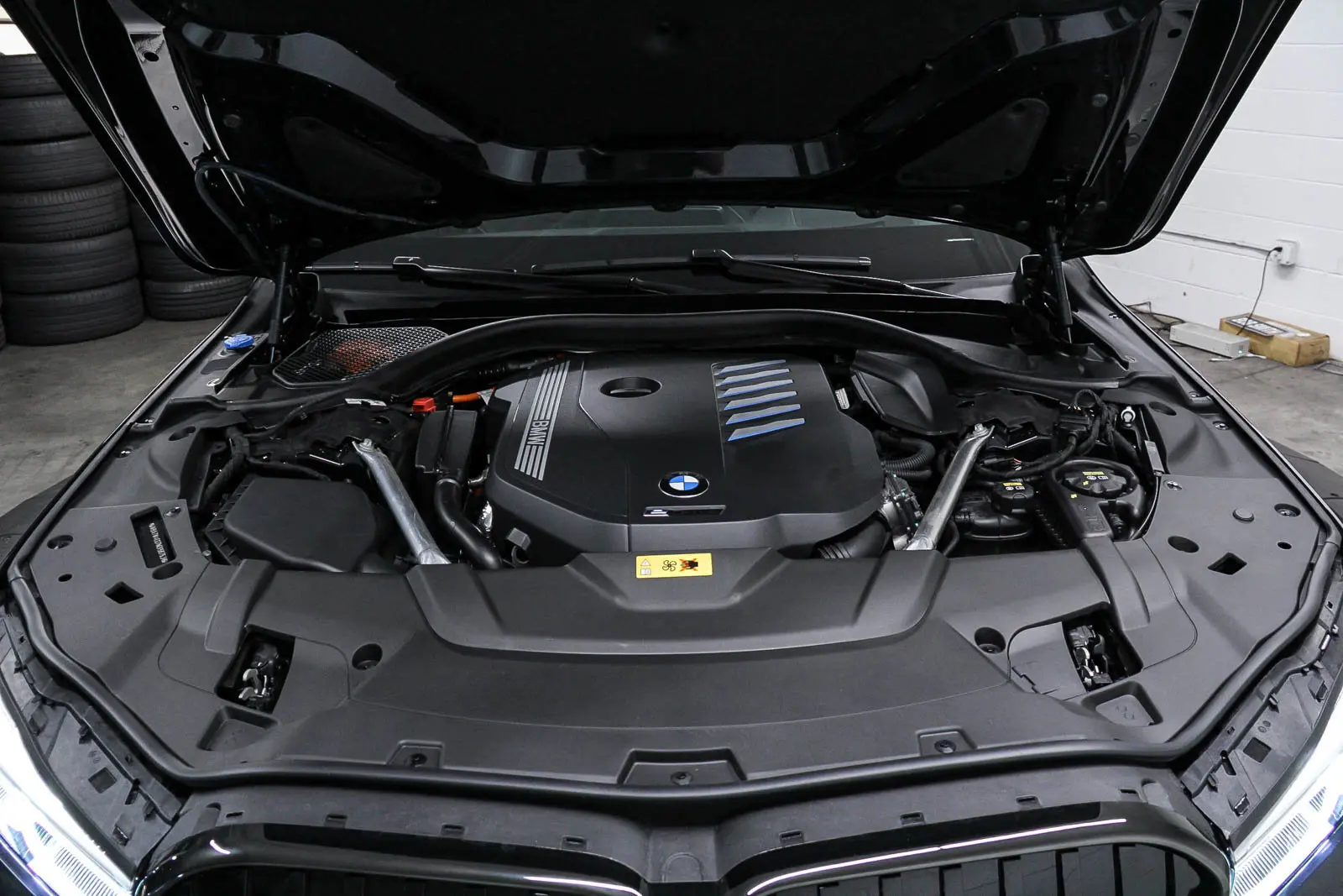 2022 Bmw 745Le photo 25