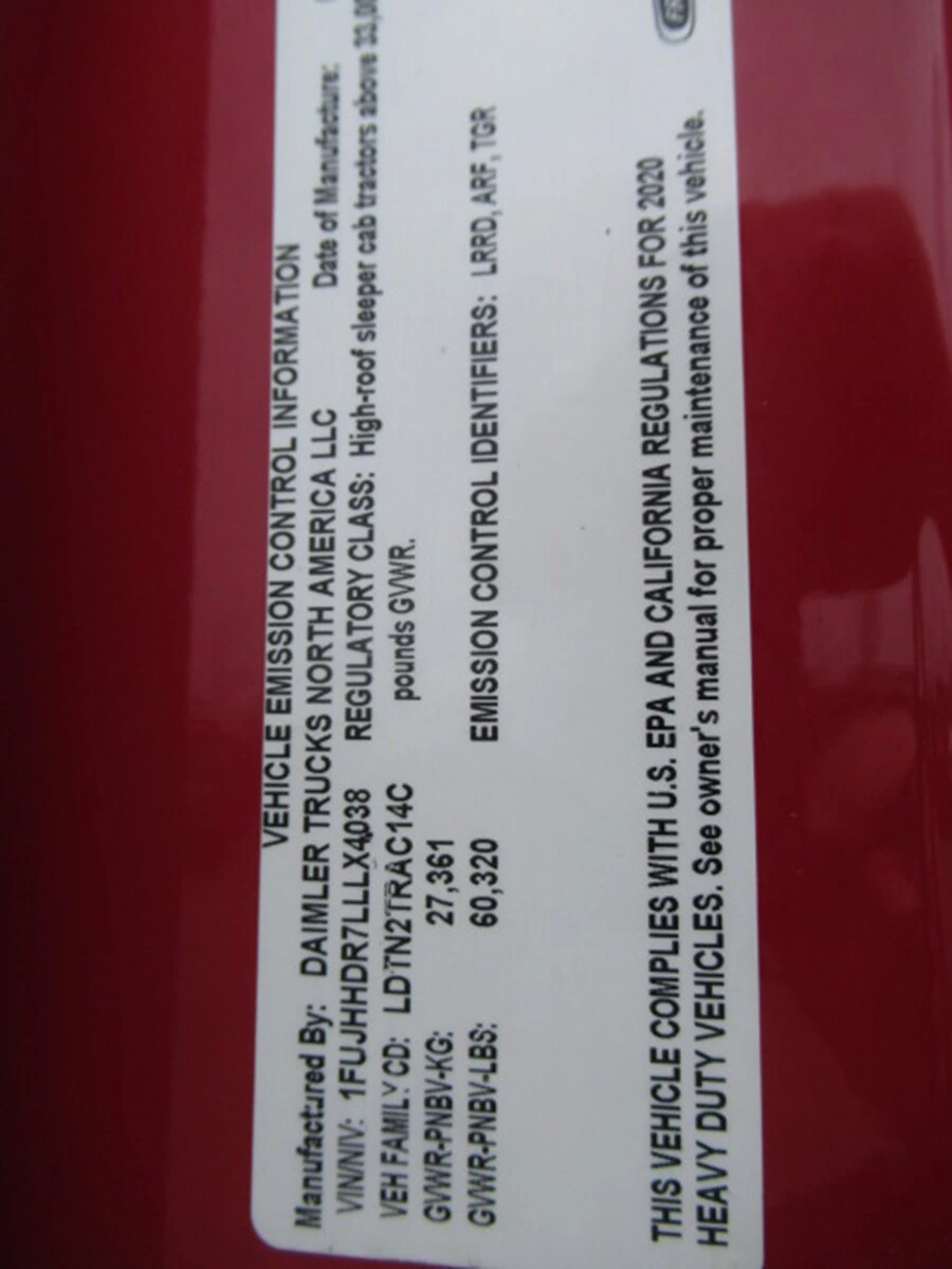 2020 Freightliner Cascadia - image 22