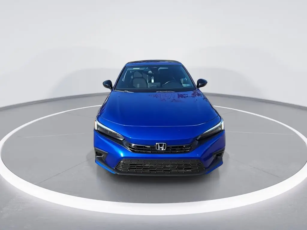 2022 Honda Civic Sport photo 3