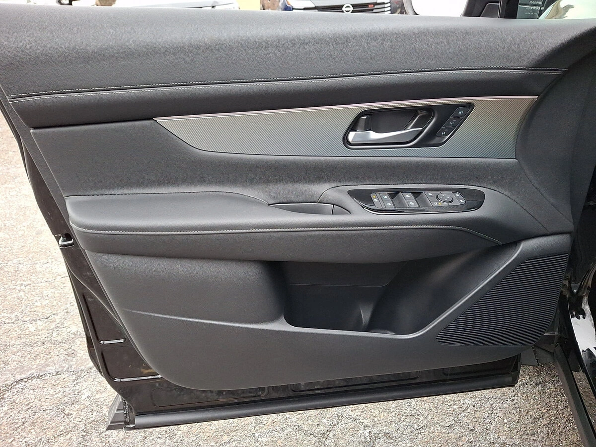 2026 Nissan Murano SL - Photo 10