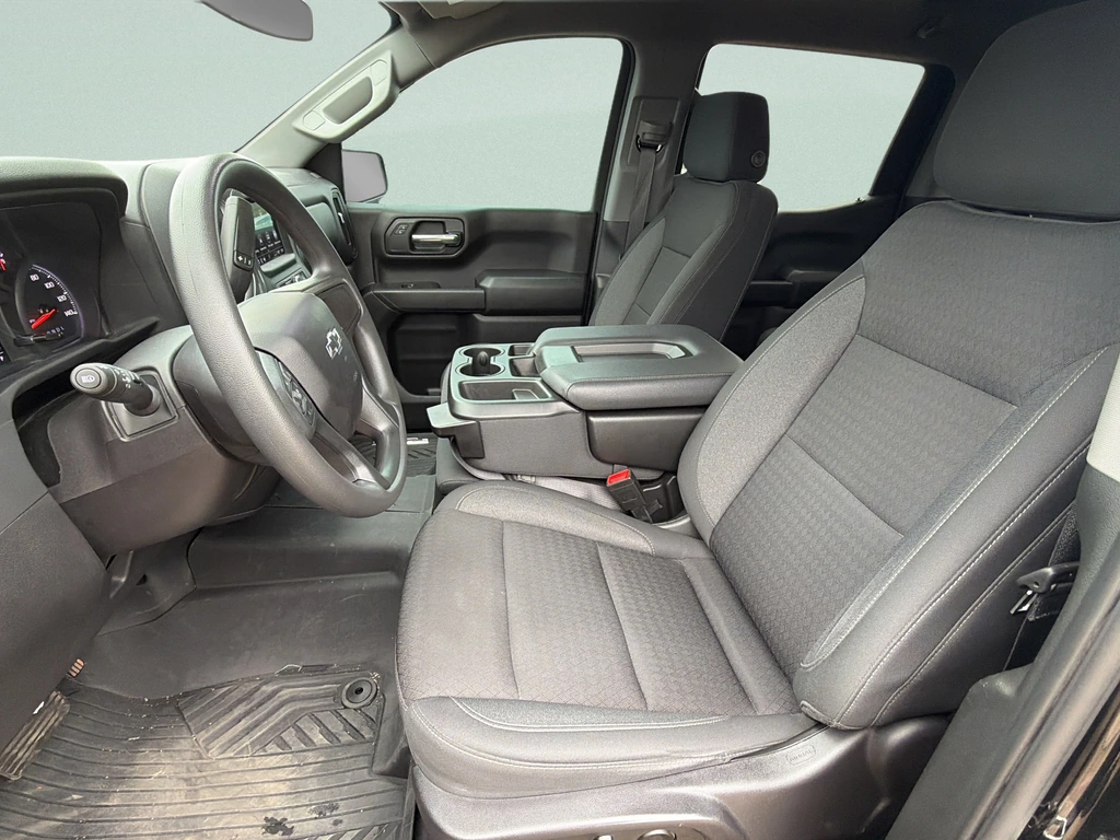 2024 Chevrolet Silverado 1500 Custom - Photo 18