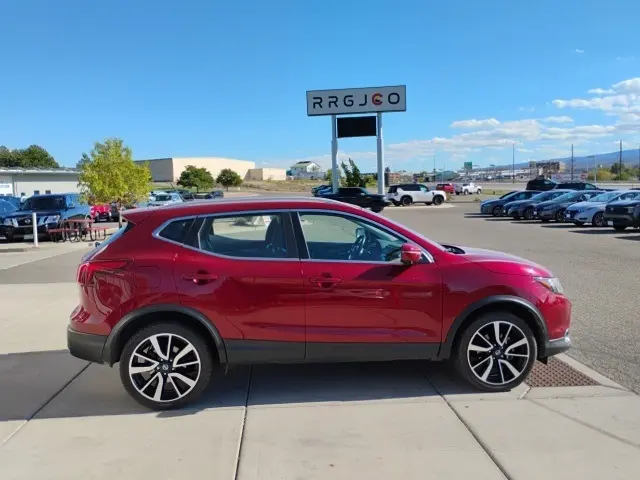 2019 Nissan Rogue Sport SL photo 4