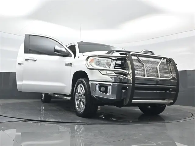 2016 Toyota Tundra Platinum photo 56