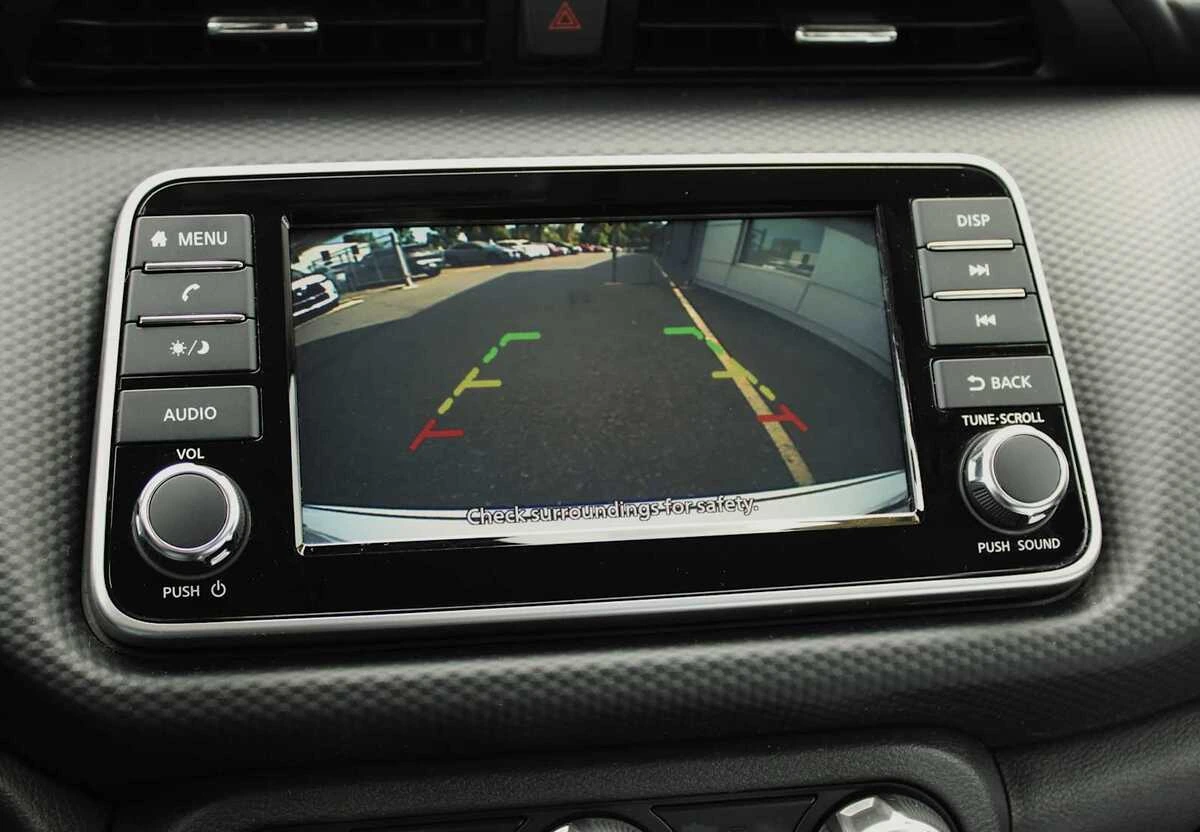 2025 Nissan KICKS PLAY Base - Photo 32