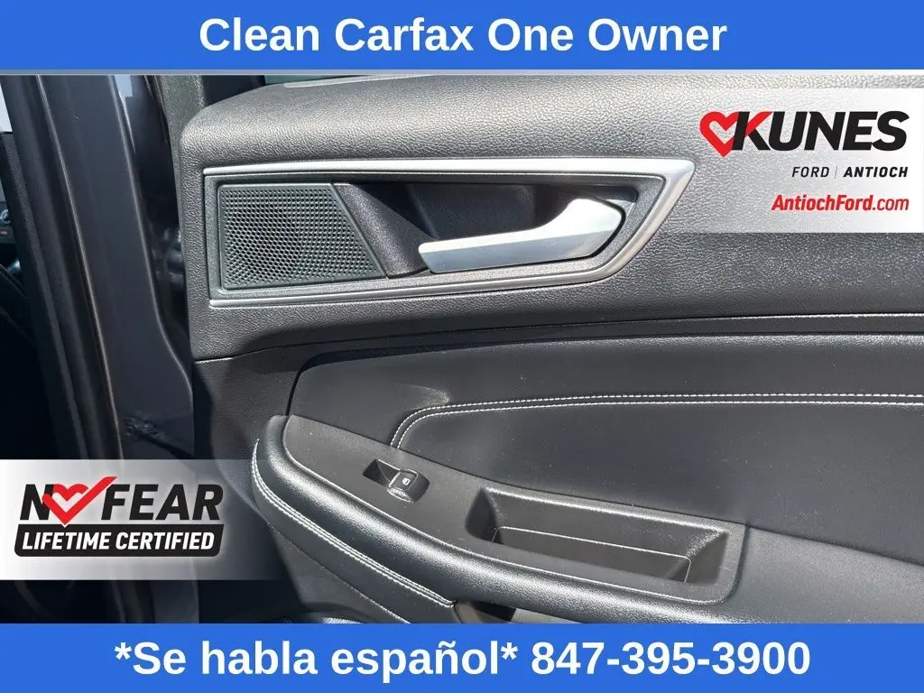 2024 Ford Edge Titanium photo 18