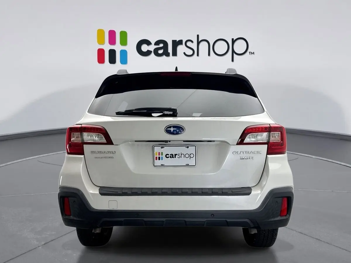 2019 Subaru Outback Limited photo 4