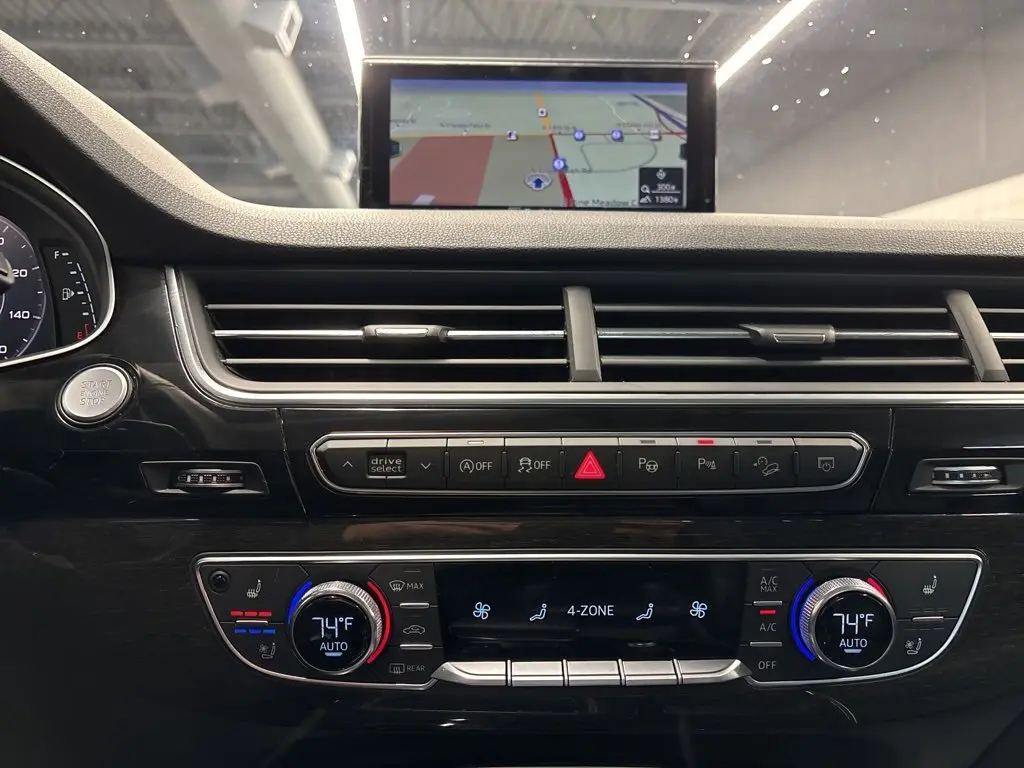 2019 Audi Q7 Prestige photo 7